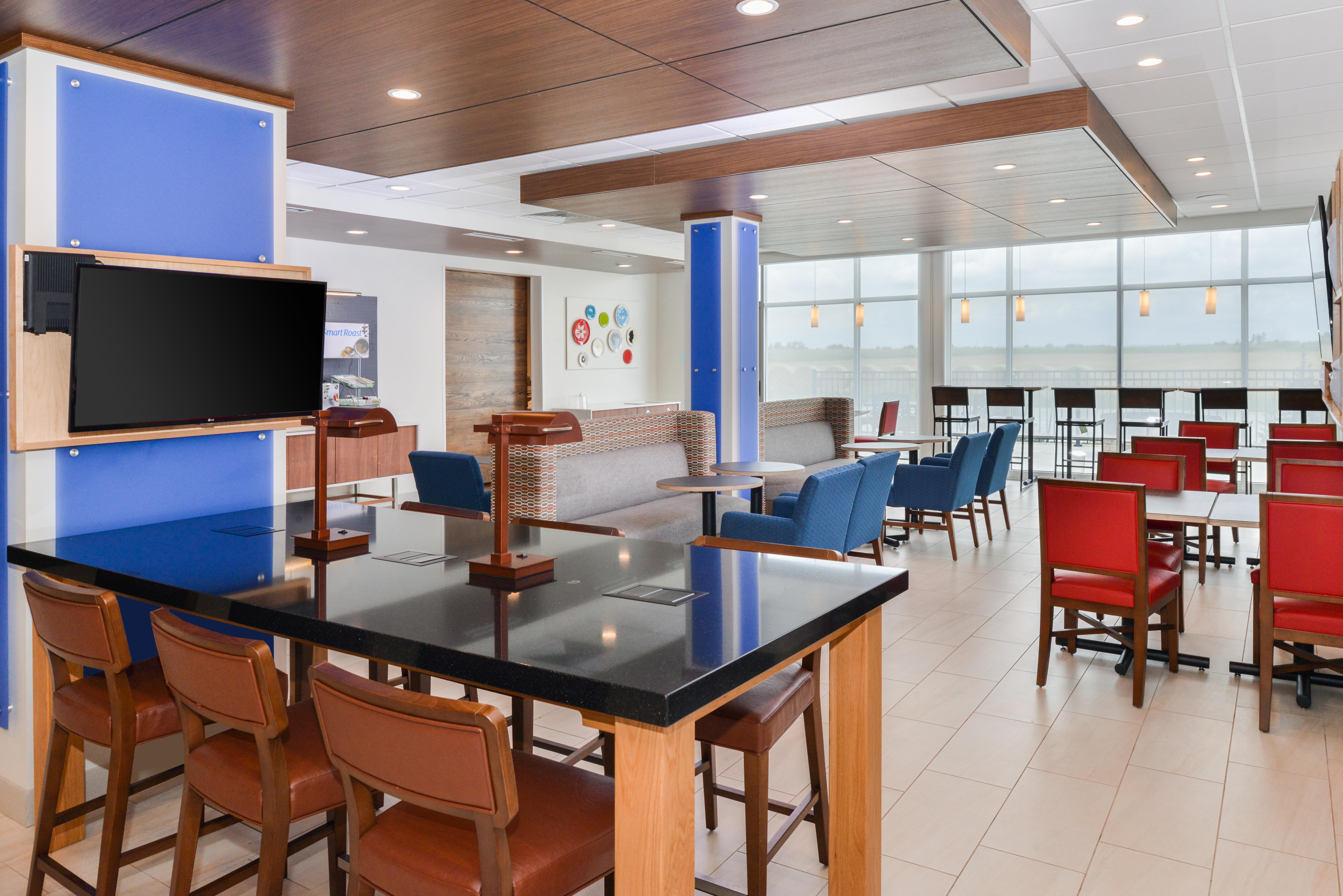 Holiday Inn Express & Suites - Ogallala By Ihg Exterior foto